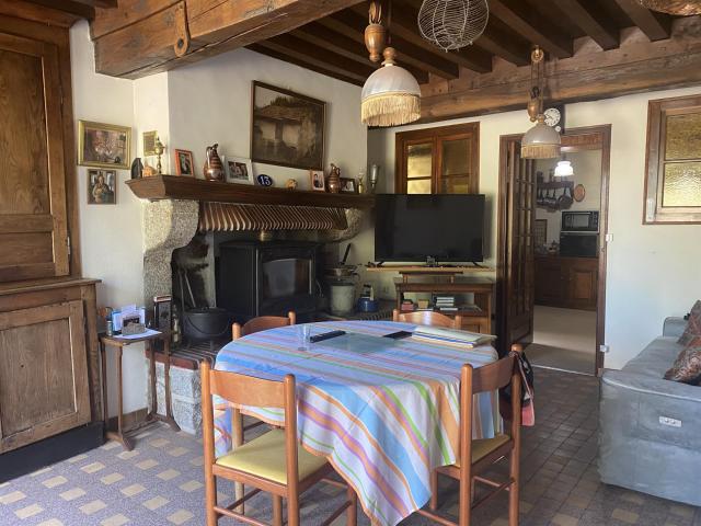 Maison ancienne proximité du site protégé de Lormes 170m² Lormes