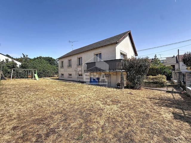 Maison, Angerville