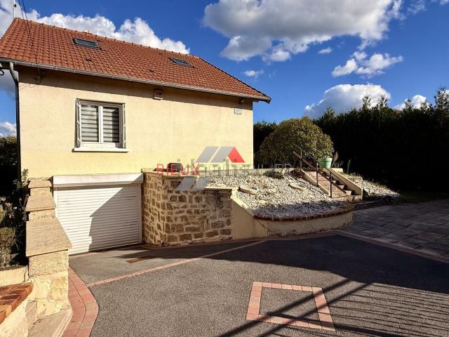 Maison, Angicourt
