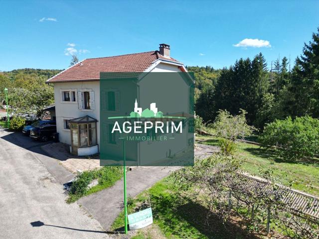 Maison, Angomont