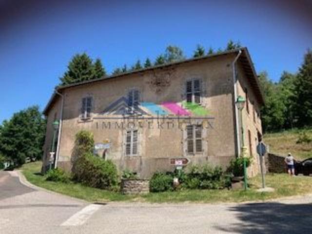 Maison, Angomont