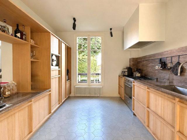 Maison anglo normande de 220m² habitables et terrain de 2265m²