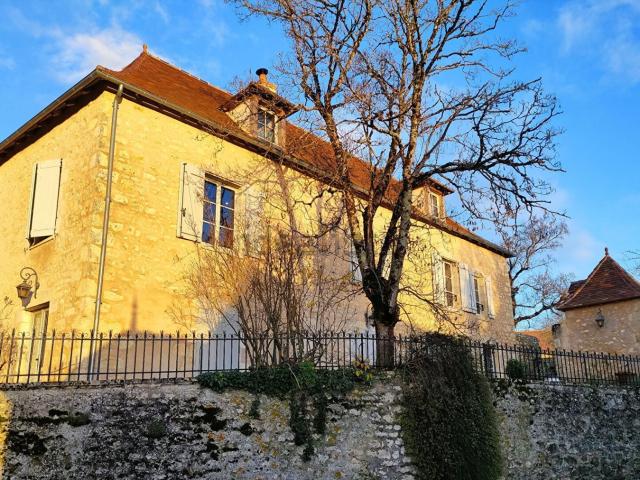 Maison, Angles sur l&apos Anglin