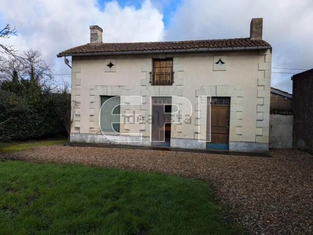 Maison, Angliers