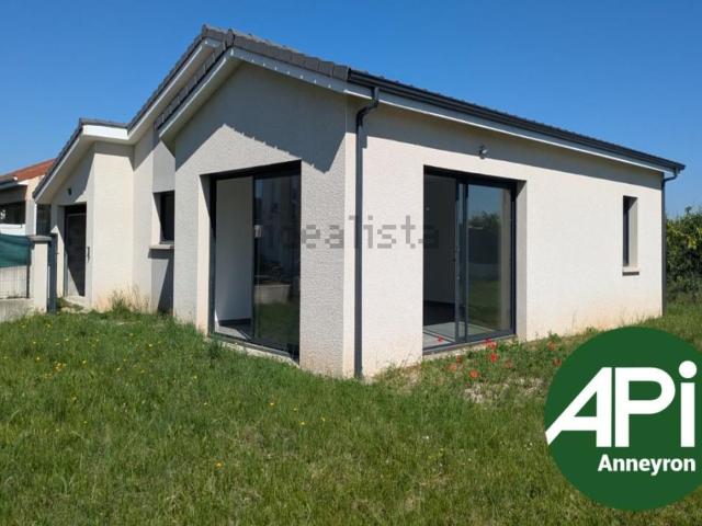Maison, Anneyron