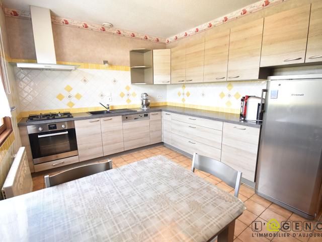 Maison Anould 8 pièces 143 m2