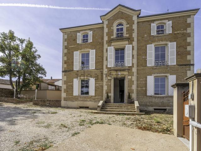 Maison, Anse