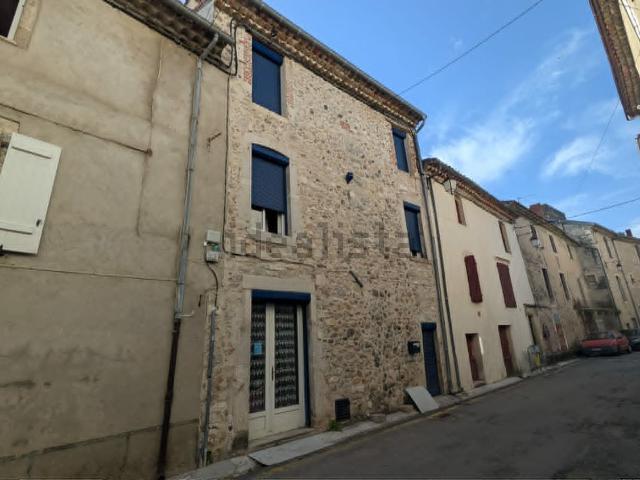 Maison, Agonès
