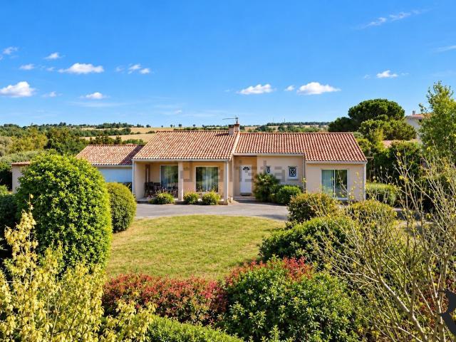 Maison, Aigrefeuille
