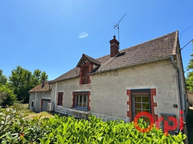 Maison, Ainay le Château