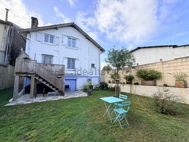 Maison, Aire sur l&apos Adour