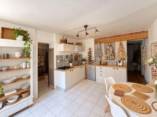 Maison, Aire sur l&apos Adour