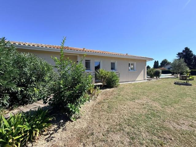Maison, Aire sur l&apos Adour