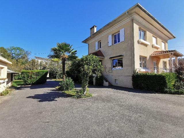 Maison, Aire sur l&apos Adour