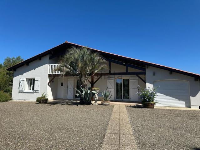 Maison, Aire sur l&apos Adour