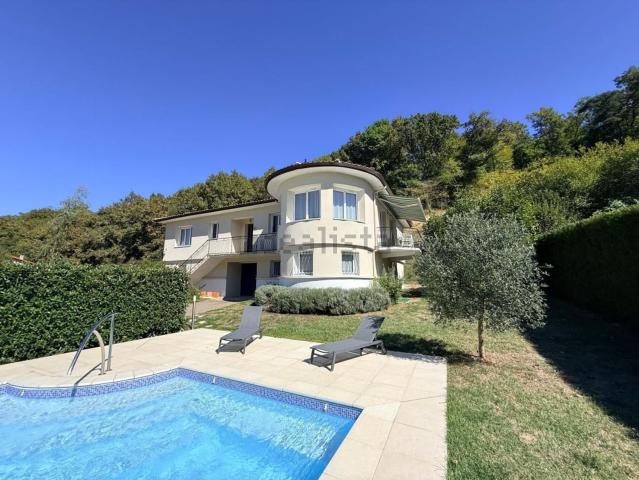 Maison, Aire sur l&apos Adour