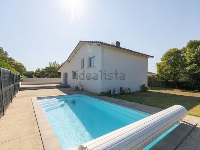 Maison, Aire sur l&apos Adour