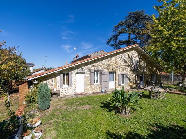 Maison, Aire sur l&apos Adour