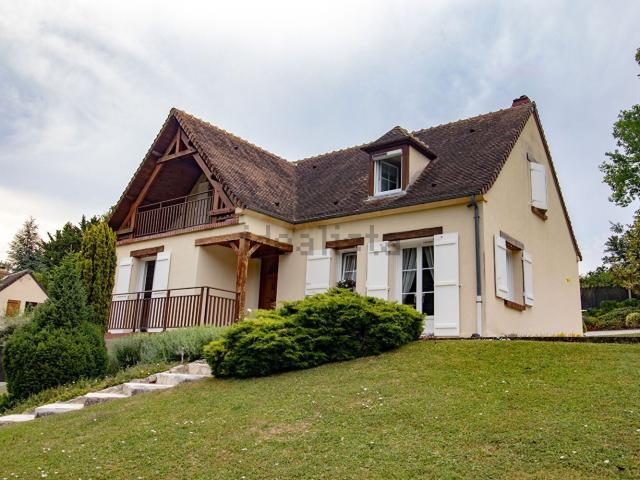 Maison, Airion