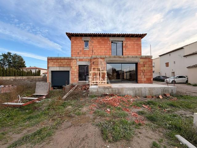 Maison, Althen des Paluds