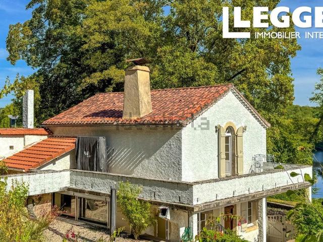 Maison, Albas