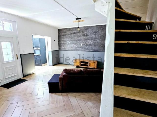 Maison, Albert