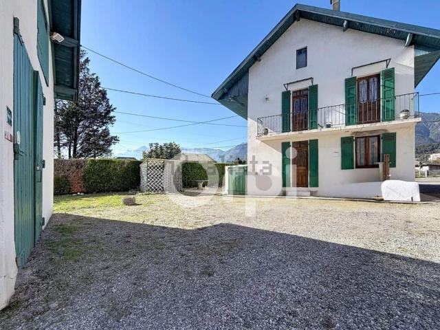 Maison, Albertville