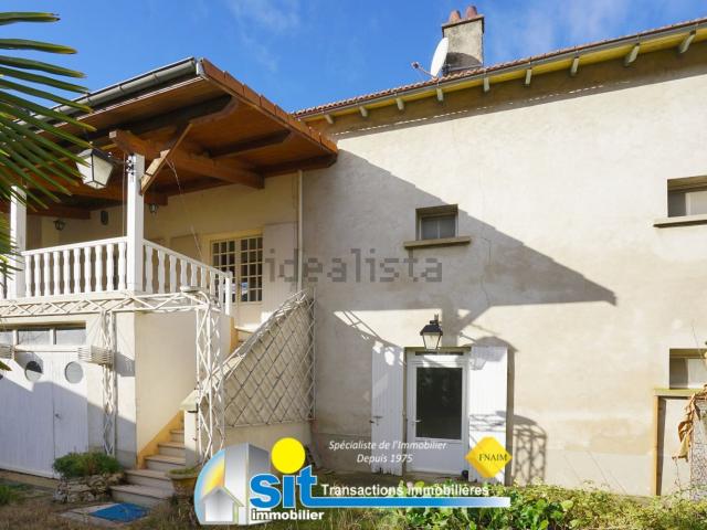 Maison, Albon