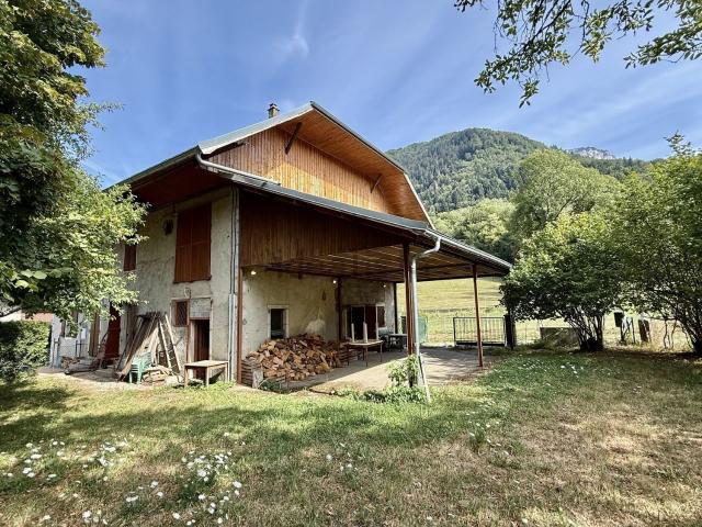 Maison, Alex