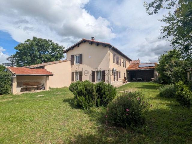 Maison, Alixan