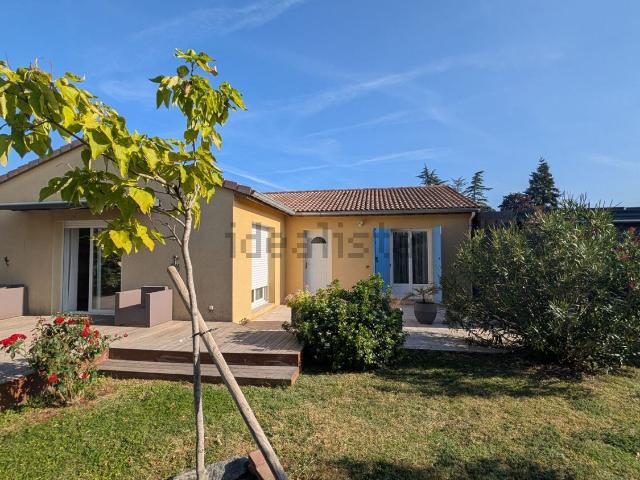 Maison, Alixan