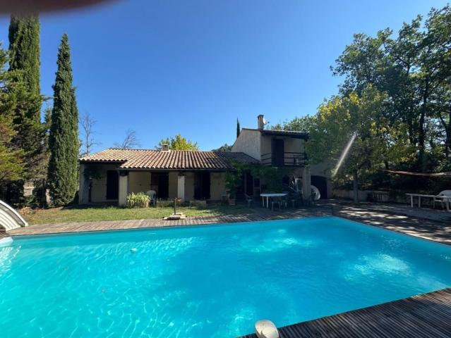 Maison, Allemagne en Provence