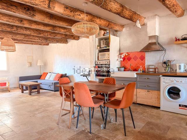 Maison, Alleins