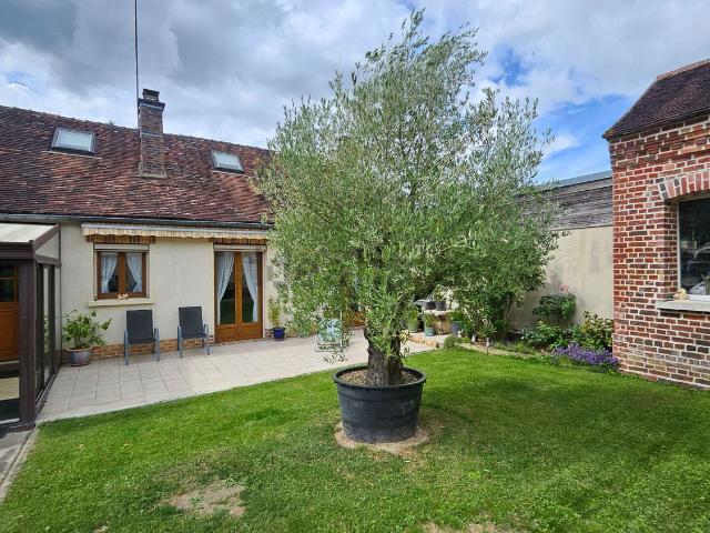 Maison, Allonne