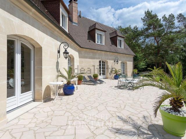 Maison, Allonne