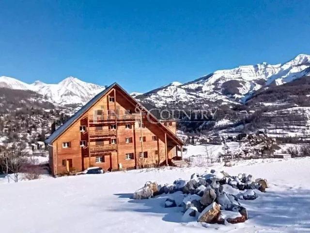 Maison, Allos