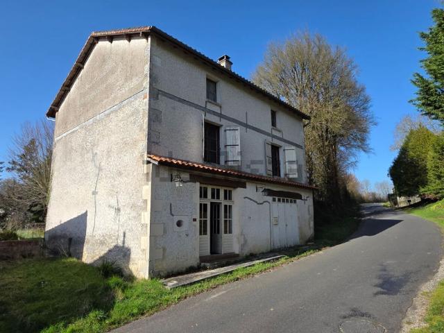 Maison, Alloue