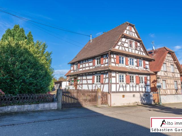 Maison alsacienne de 1771, 5 pièces, 2252 m2 constructibles