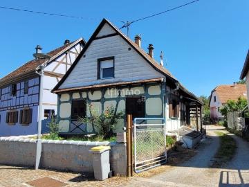 Maison alsacienne 100 m² hab. 135m2 surface totale Valff