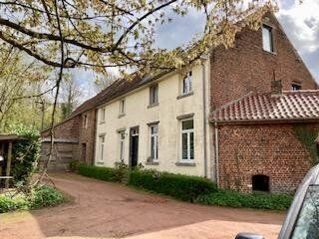 /!\ Maison: Alsembergsteenweg 1059 1652 Alsemberg