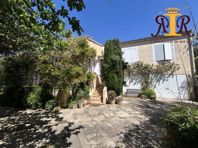 Maison, Apt