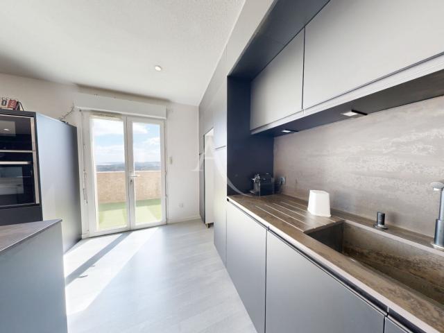 Maison Appartement de 105m² avec vue incroyable Garage + D. 106m² Narbonne