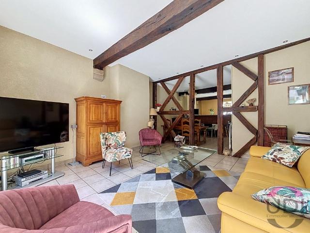 Maison / Appartement de caractère 125 m² – Terrasse, garage et cachet exceptionnel au cœur de la cité médiévale