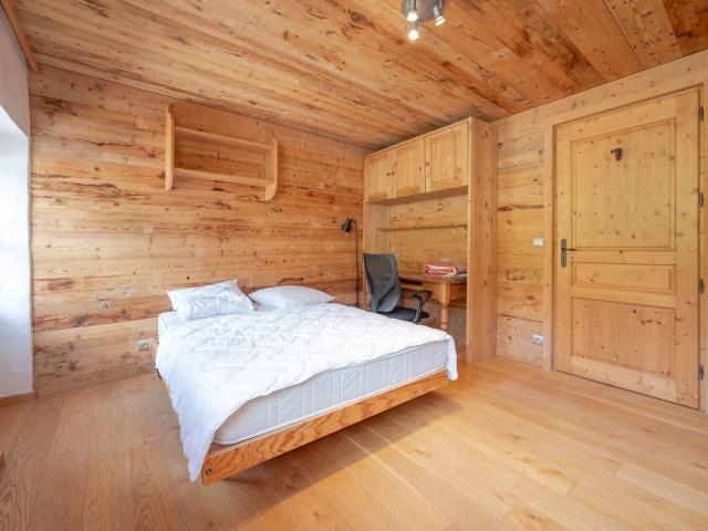 Maison appartements de montagne rare à la vente Méribel Les. 178m² Les Allues Méribel