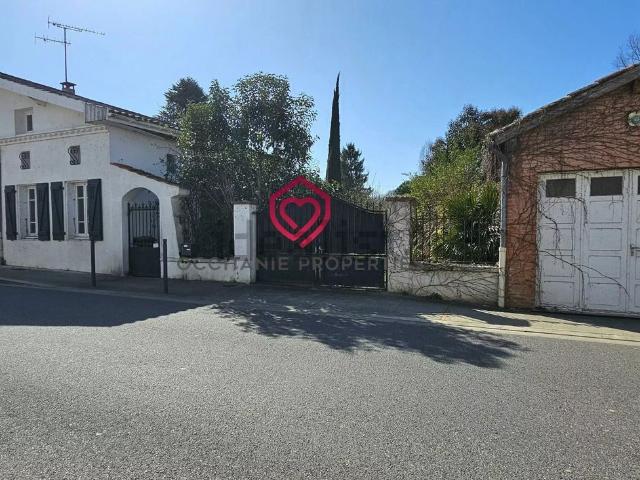 Maison, Artigat