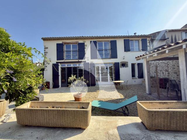Maison, Arzens