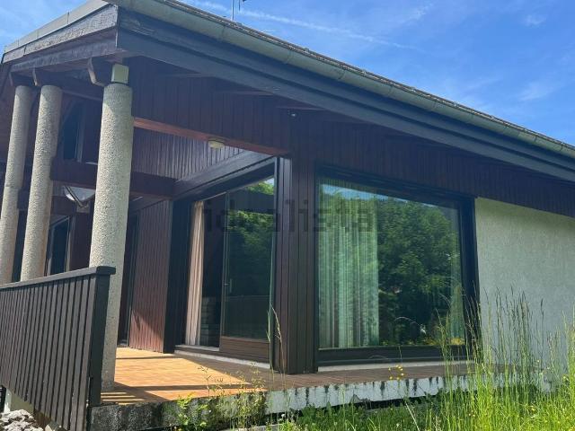 Maison, Arâches la Frasse