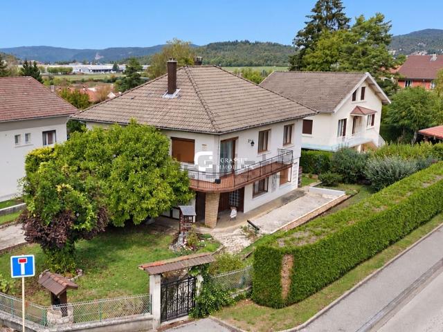 Maison, Arbent