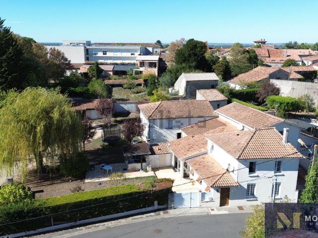 Maison, Archiac