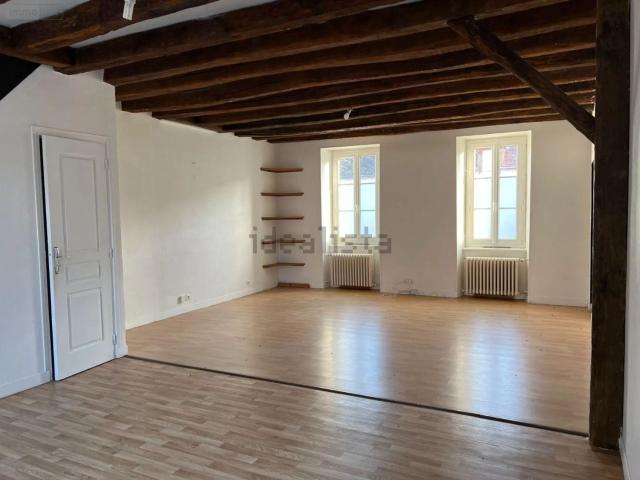 Maison, Ardentes